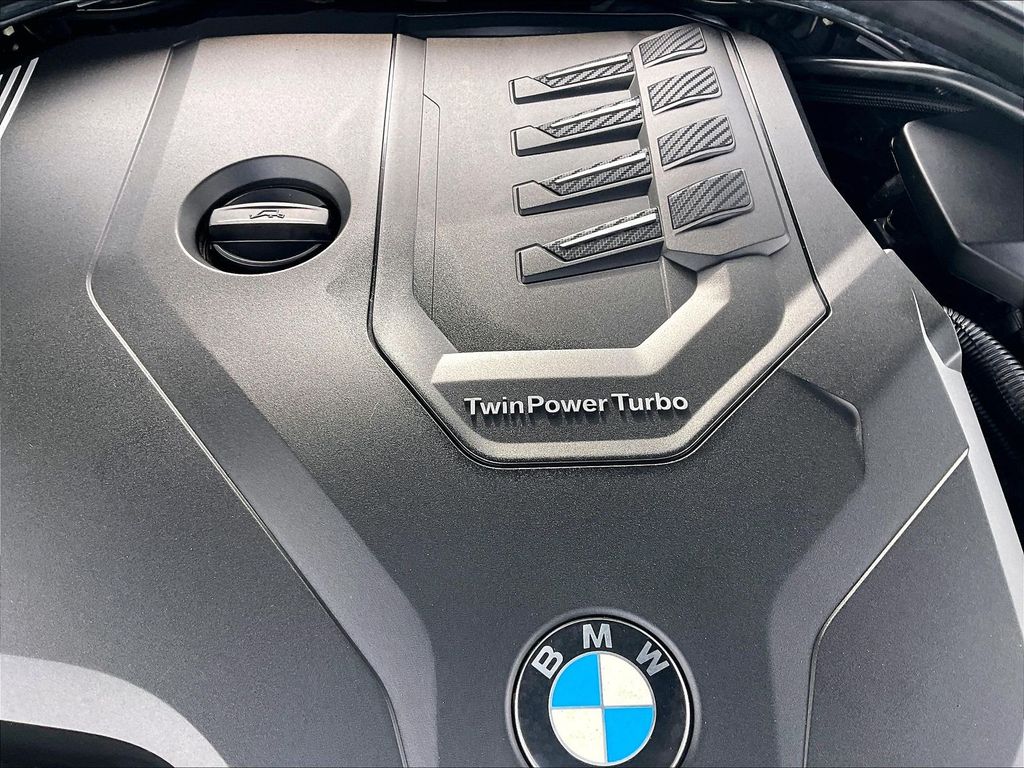 2019 BMW 3 Series — photo 34