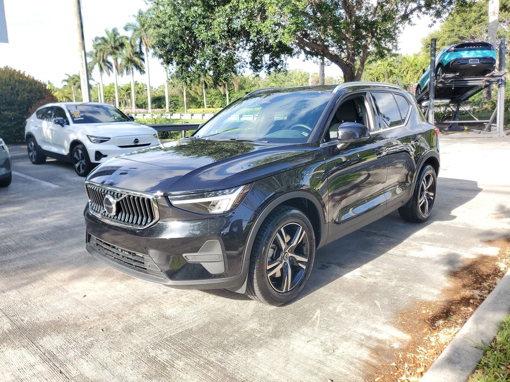 used 2025 Volvo XC40 car, priced at $28,595