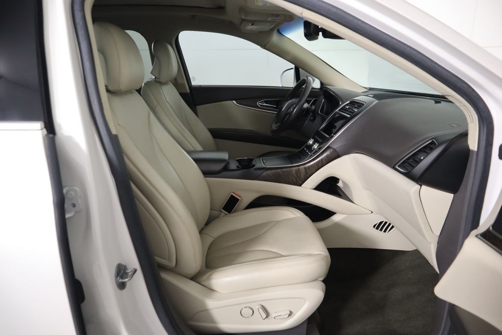 2016 Lincoln MKX Reserve 20