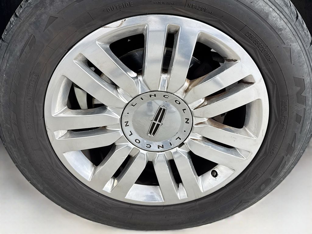 Used Car 2013 Lincoln Navigator L  Base For Sale Under $10,000 In Austin, Texas