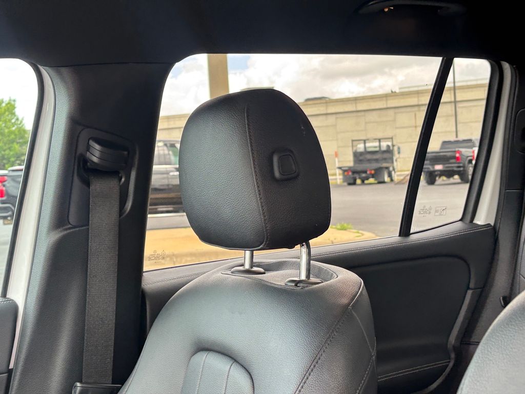 Used Car 2021 Mercedes-benz Glb  Glb 250 For Sale Under $30,000 In Austin, Texas