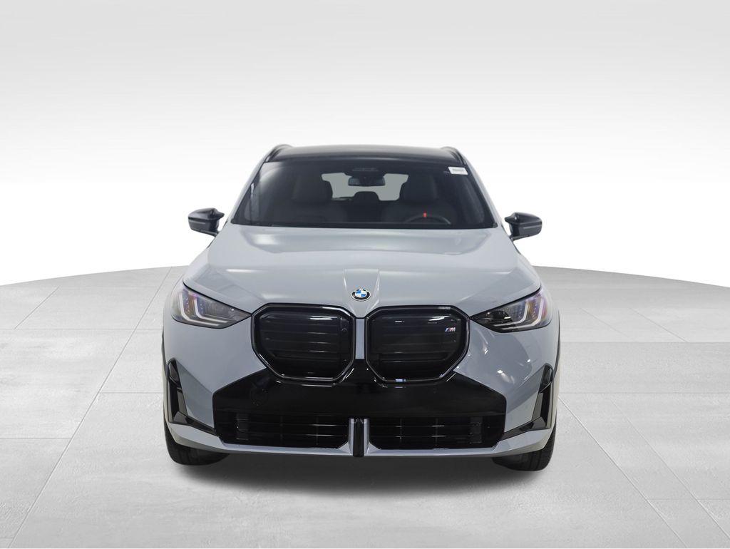 2025 BMW X3 M 8