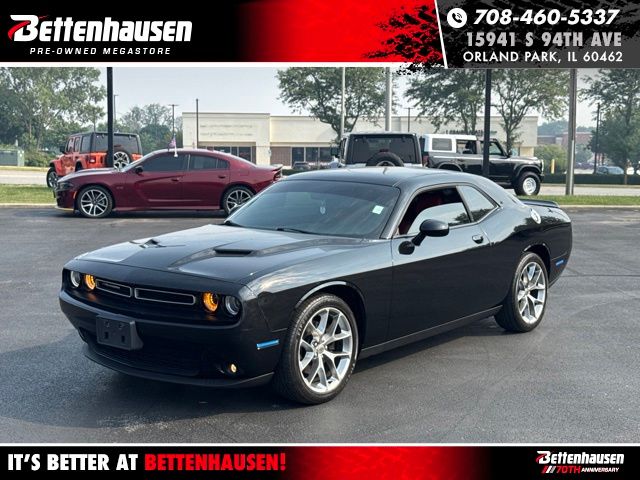 Pitch Black Clearcoat 2020 Dodge Challenger Coupe Rear-Wheel Drive 8-Speed Automatic
