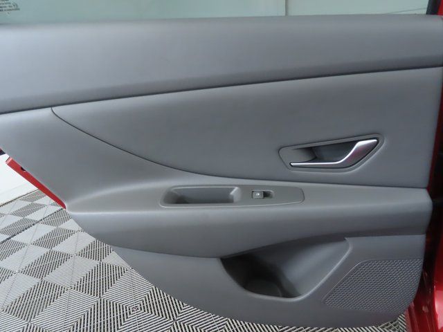 Thumbnail: 2023 Hyundai Elantra - 27