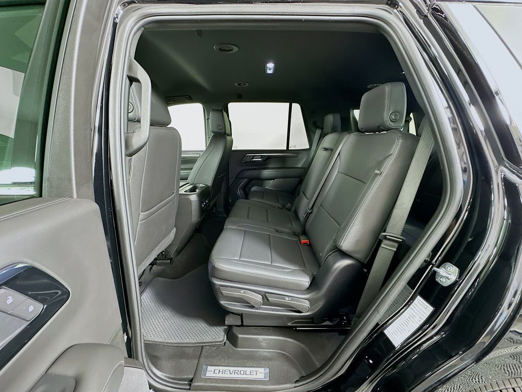 Thumbnail: 2025 Chevrolet Tahoe - 25