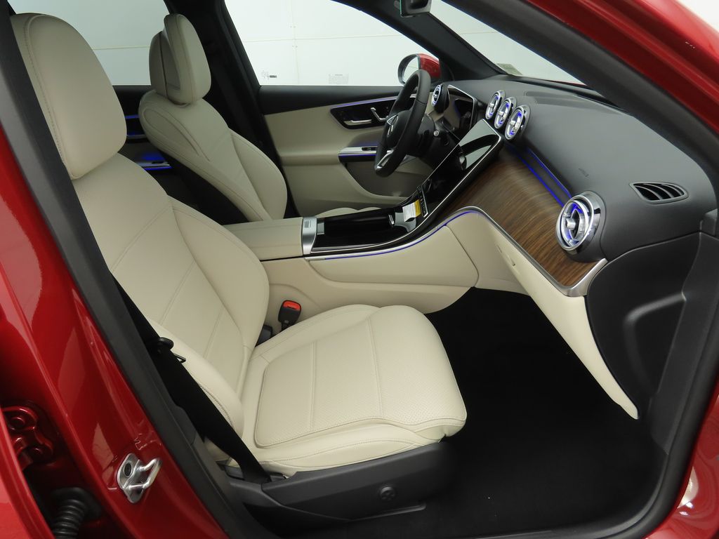 Thumbnail: 2026 Mercedes-Benz GLC - 20
