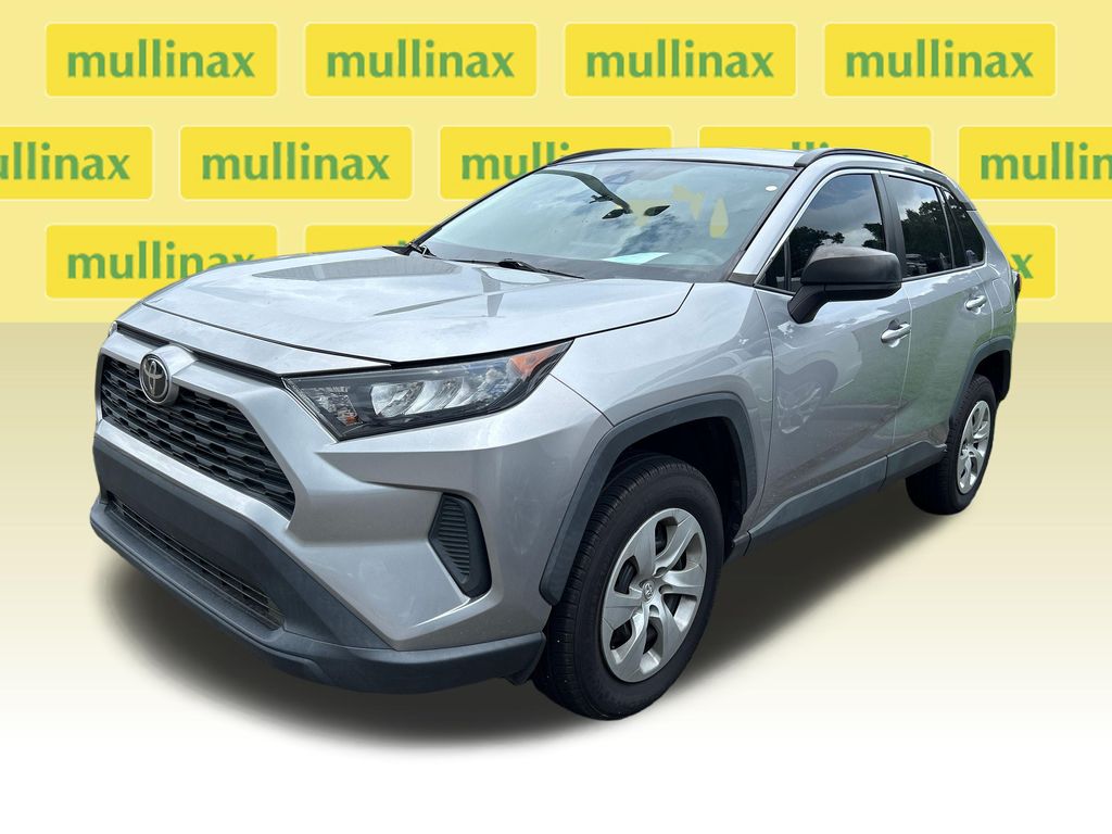 Certified Used 2020 Silver Toyota LE image 6