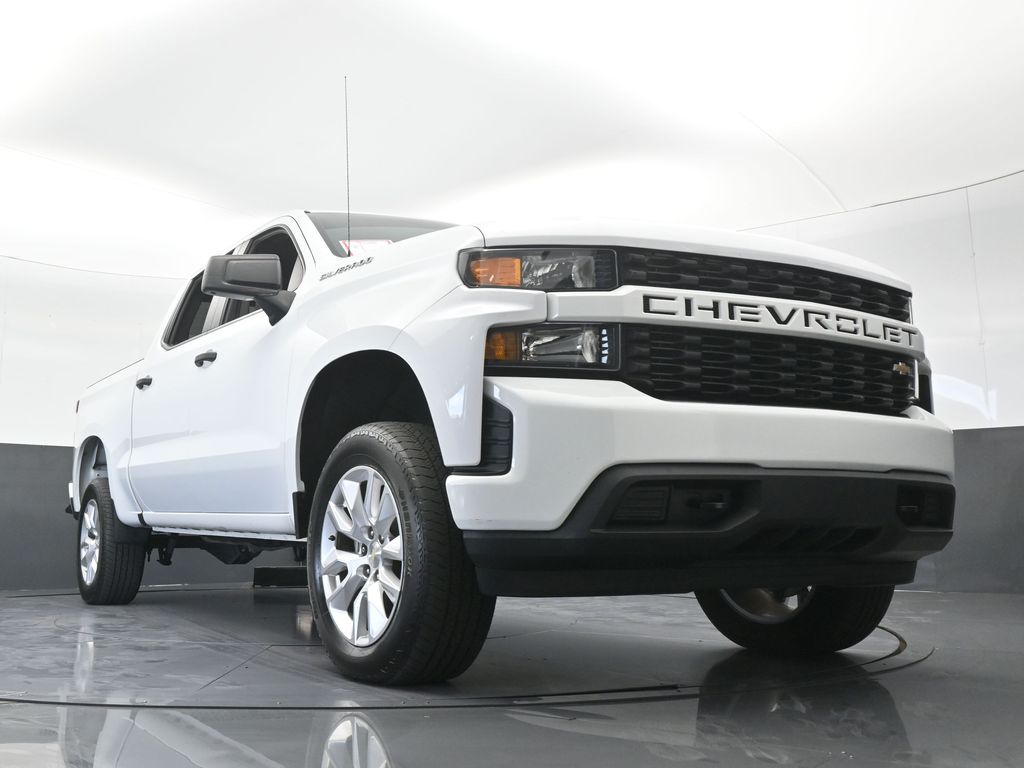 Used 2022 Summit White Chevrolet Custom image 63