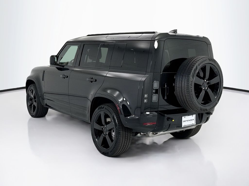 Thumbnail: 2026 Land Rover Defender - 7