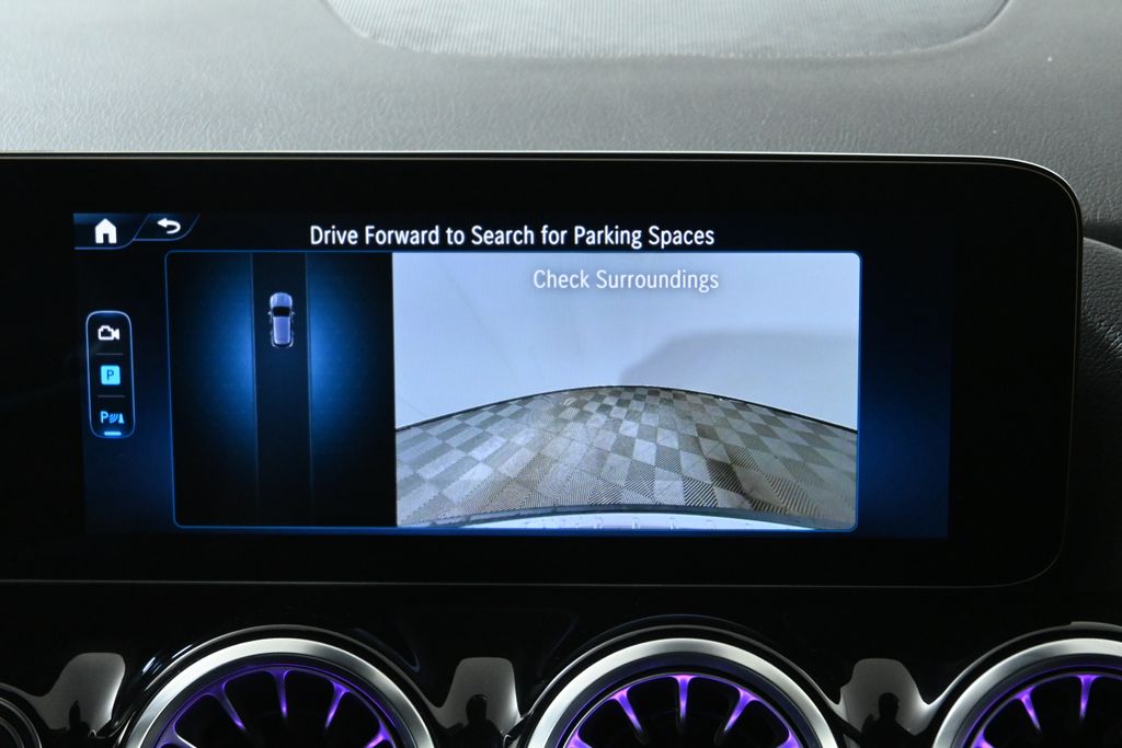 Thumbnail: 2025 Mercedes-Benz GLA - 21