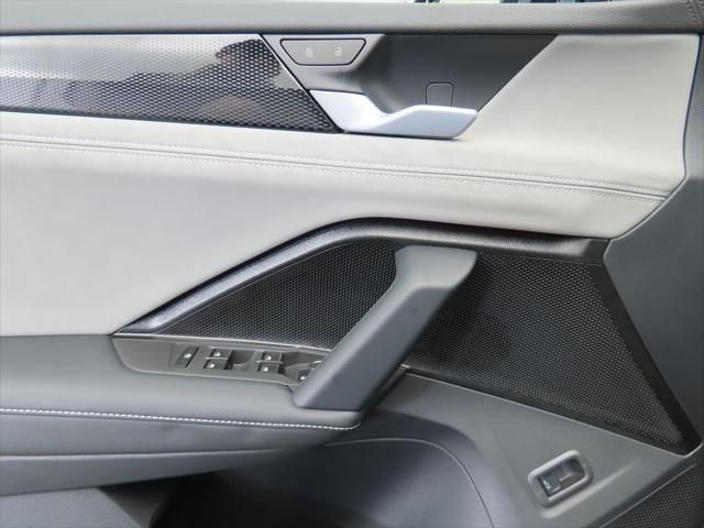 Thumbnail: 2026 Volkswagen Tiguan - 21