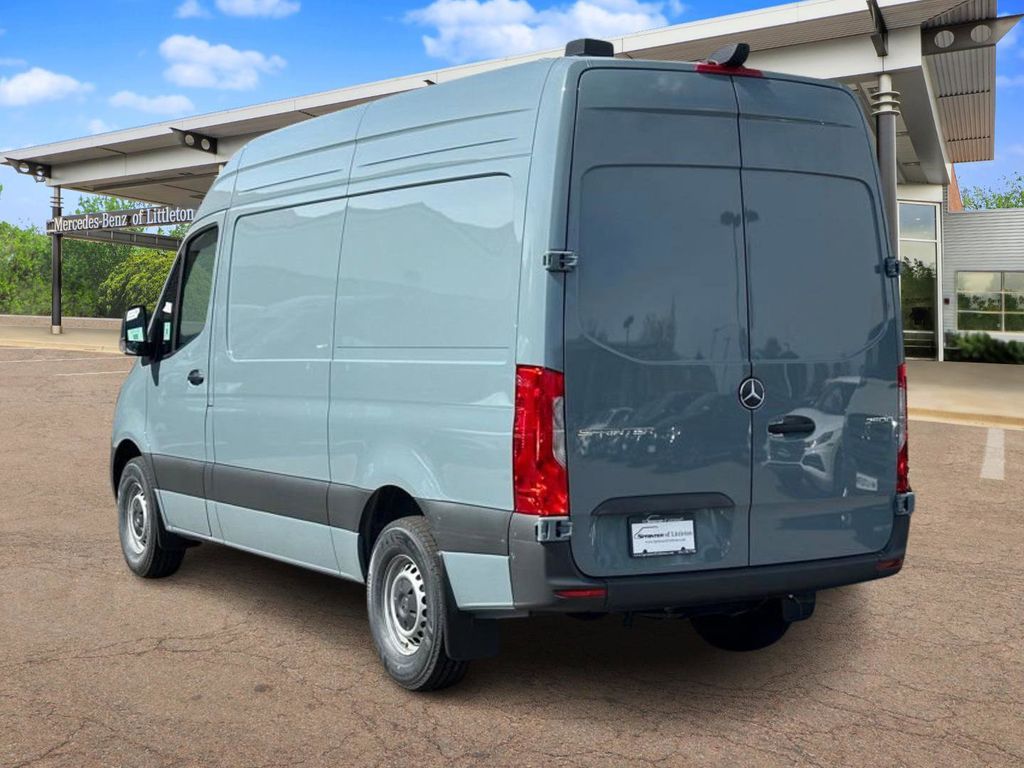 2024 Mercedes-Benz Sprinter 2500 Cargo 144 WB 3