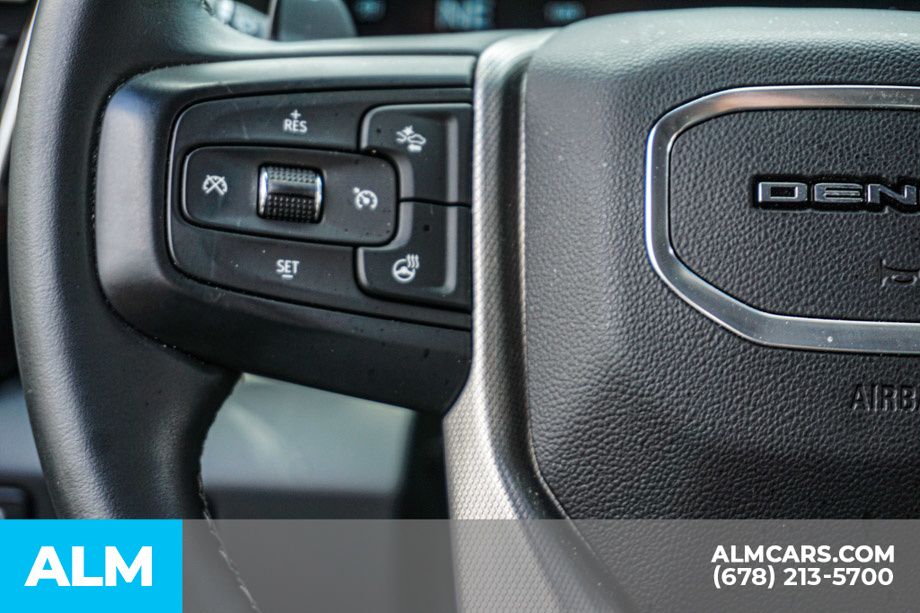 Used 2024 White GMC Denali image 30