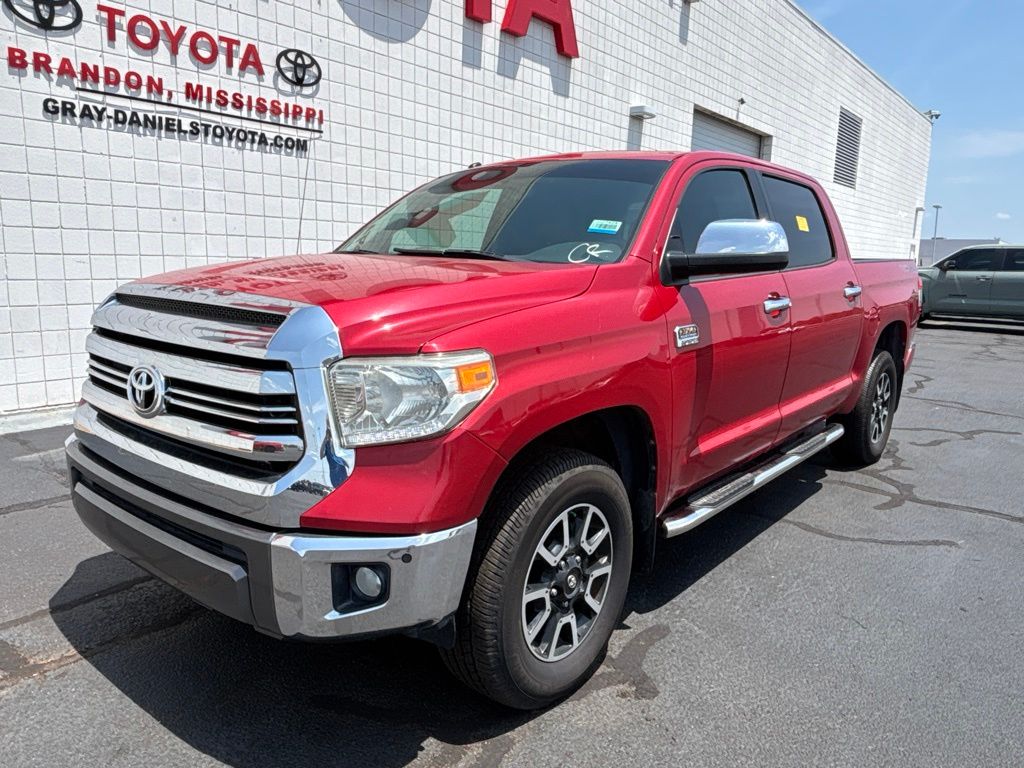 Barcelona Red Metallic 2017 Toyota Tundra Pickup Truck Four-Wheel Drive 6-Speed Automatic Overdrive