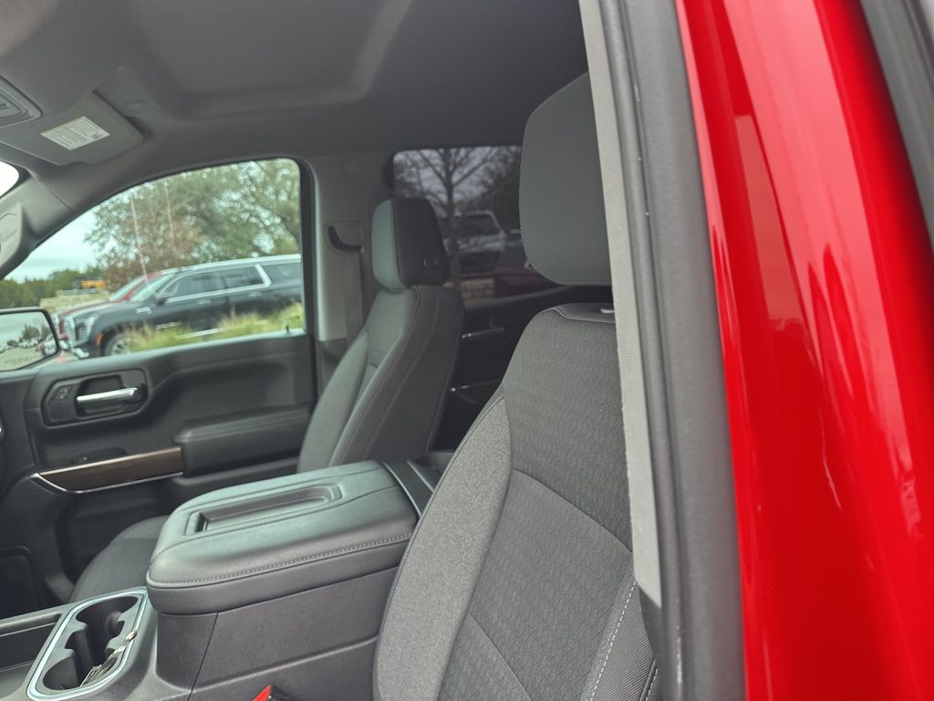 Used Car 2021 Chevrolet Silverado 1500  Lt Trail Boss For Sale Under $35,000 In Austin, Texas