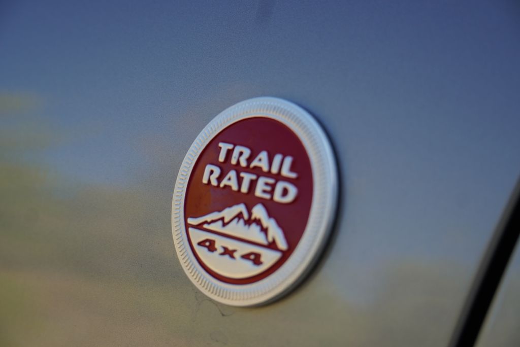 Used Car 2021 Jeep Grand Cherokee  Trailhawk For Sale Under $25,000 In Taylor, Texas