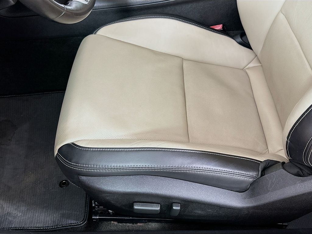 Thumbnail: 2015 Chevrolet Camaro - 19