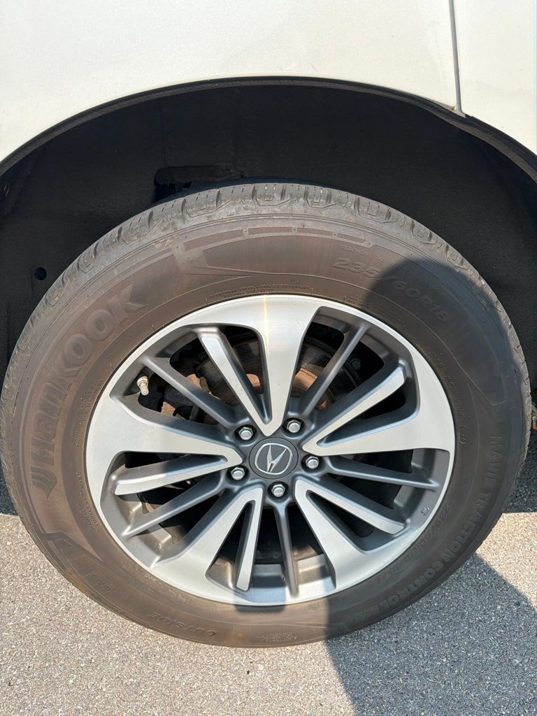 Used 2016  Acura Base image 14