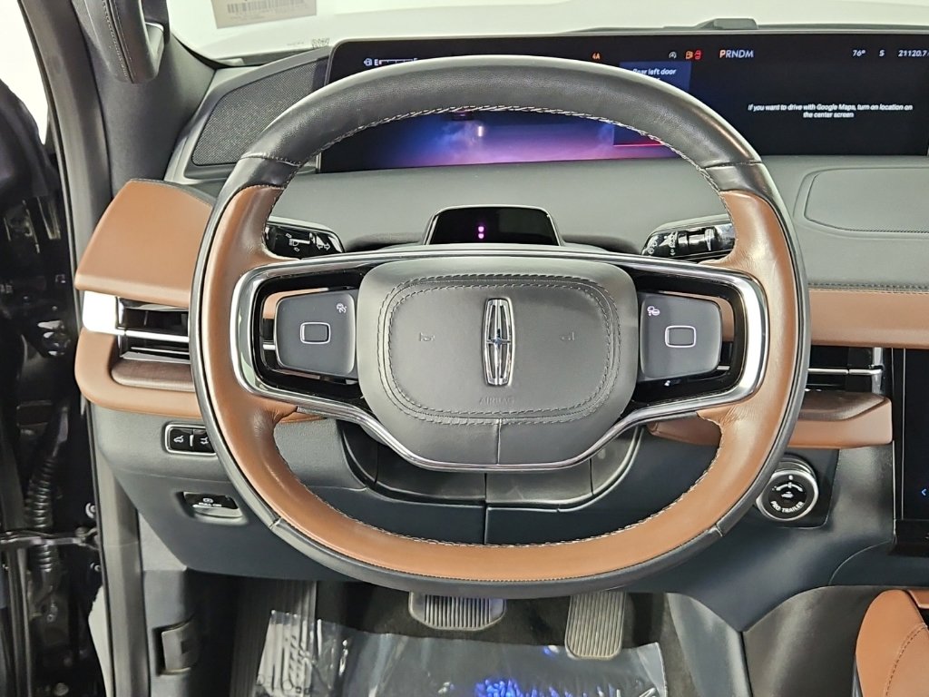 Thumbnail: 2025 Lincoln Navigator - 28