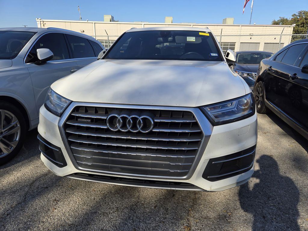 used 2019 Audi Q7 car, priced at $18,771