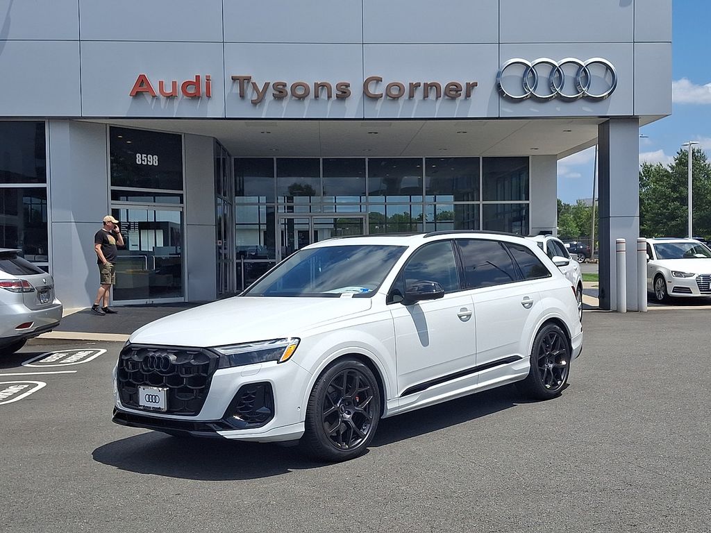 2026 Audi SQ7 Premium Plus -
                  Vienna, VA