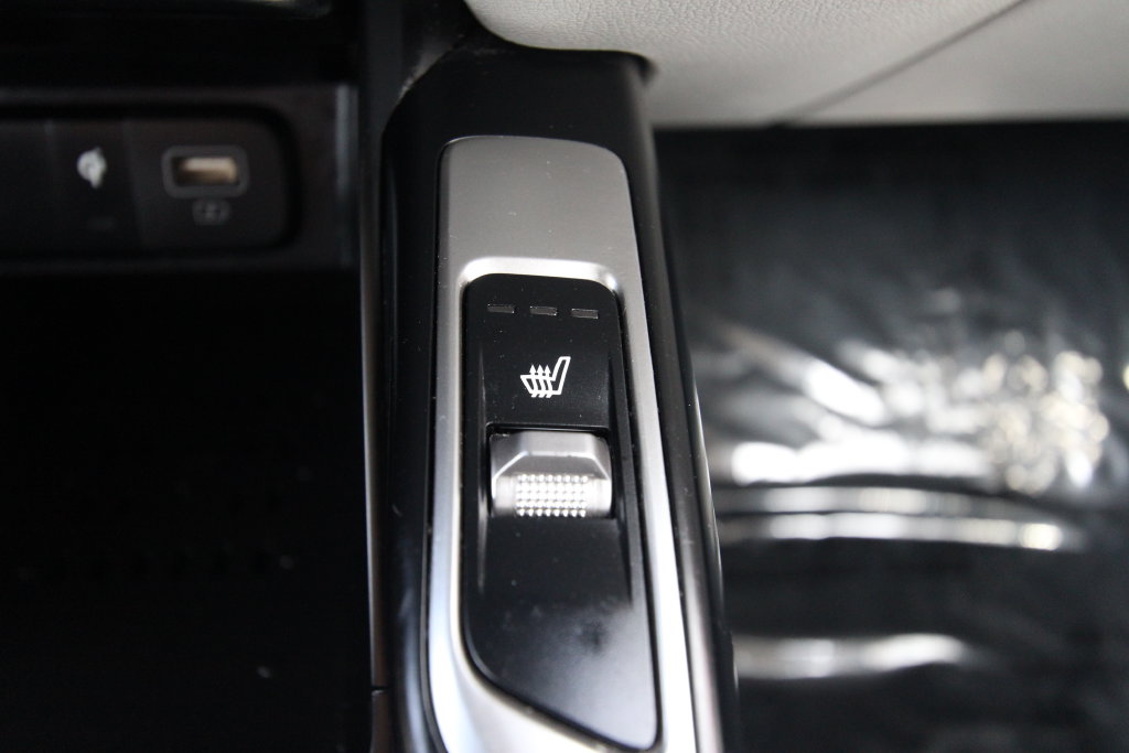 Used 2023 Kia Sorento SUV