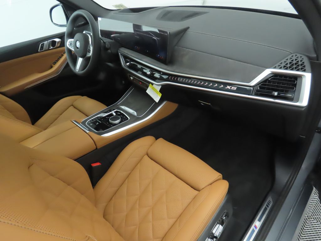 Thumbnail: 2026 BMW X5 - 18
