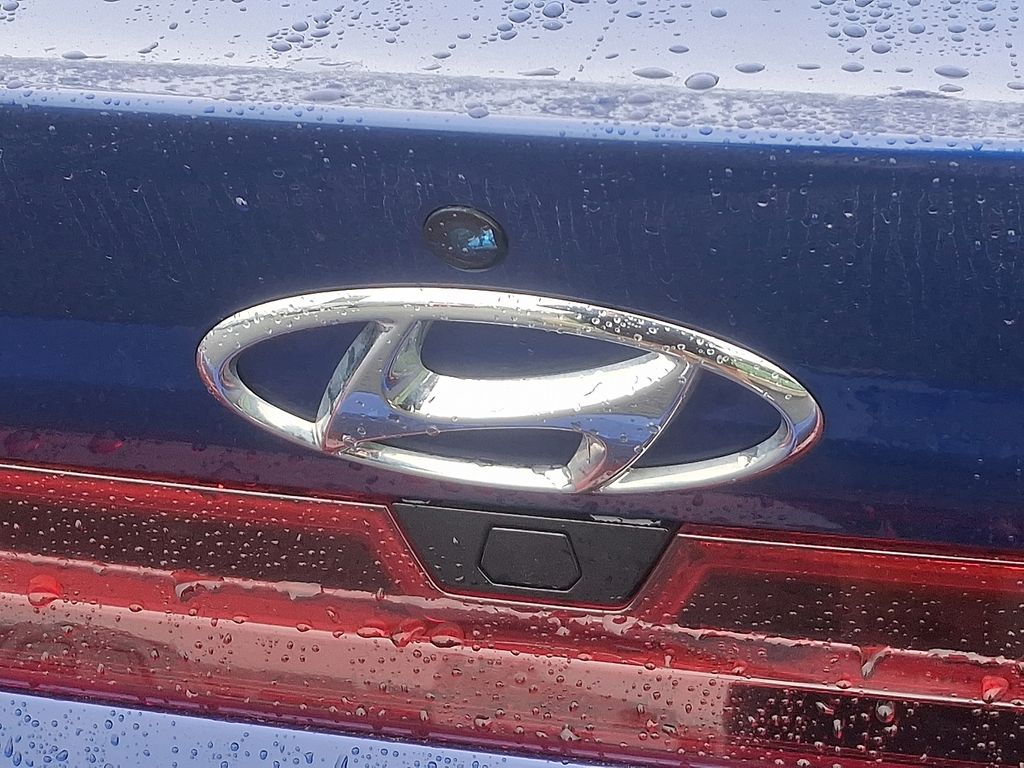 2022 Hyundai Elantra SEL 31