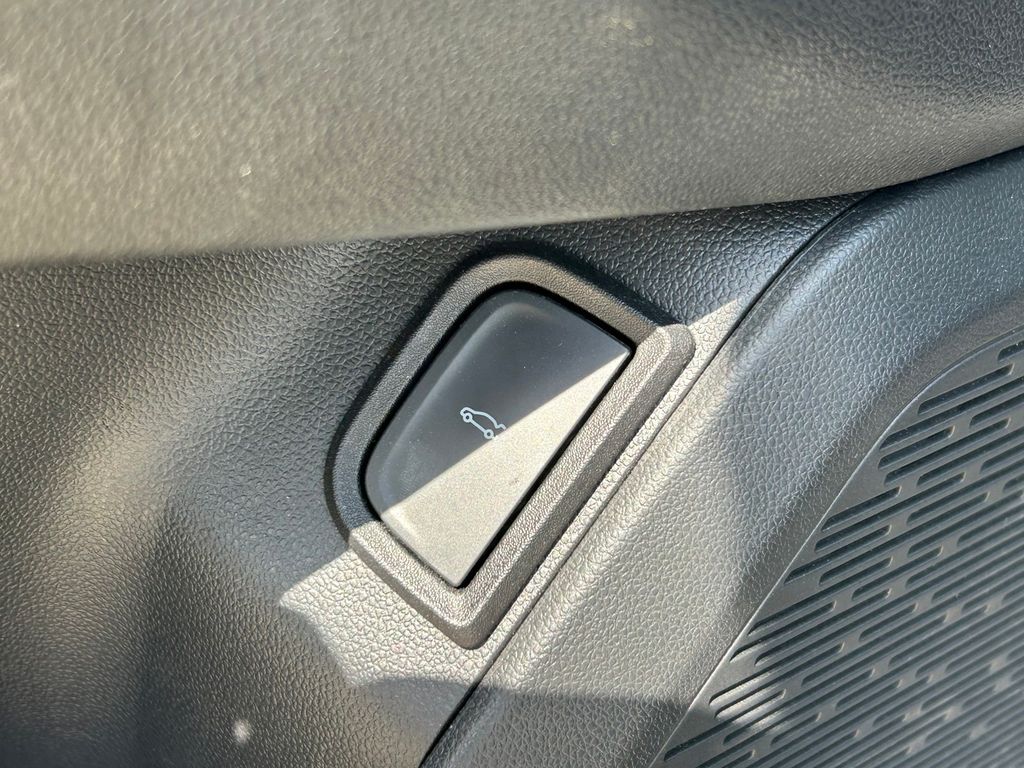 Used 2025 Chevrolet Equinox SUV