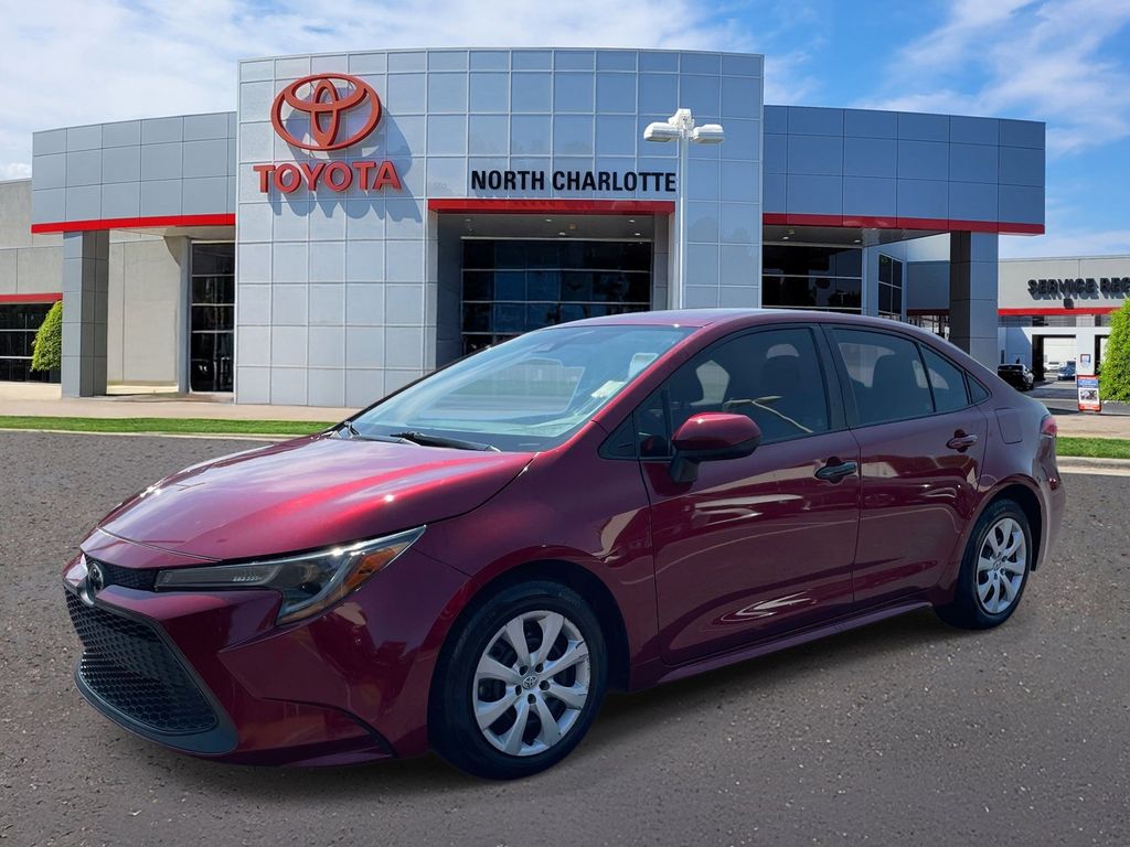 Used 2022 Red Toyota LE image 3