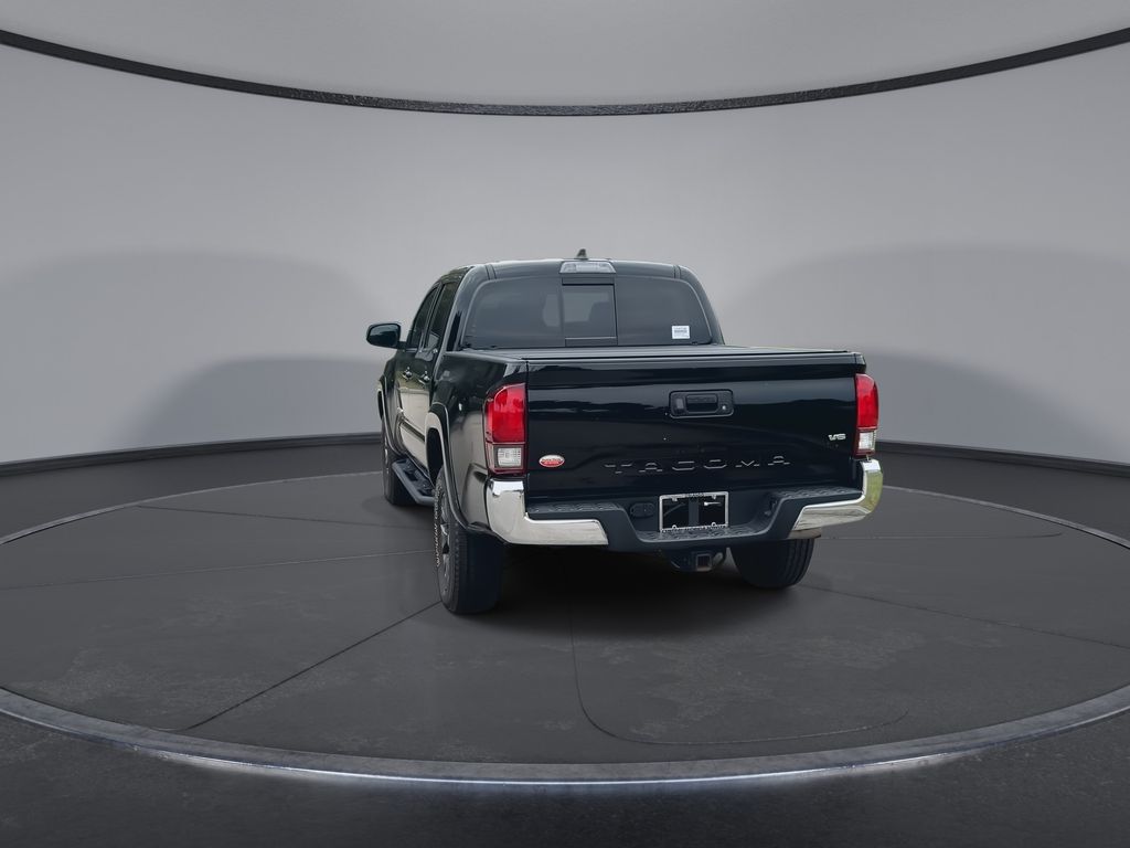 Thumbnail: 2023 Toyota Tacoma - 7