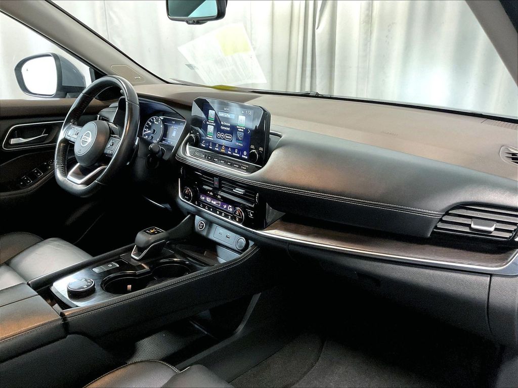 2021 Nissan Rogue — photo 14
