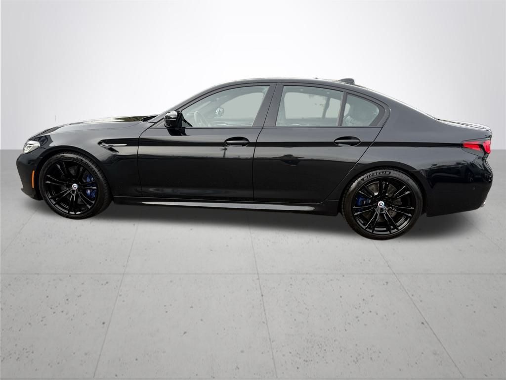 2022 BMW M5 Base