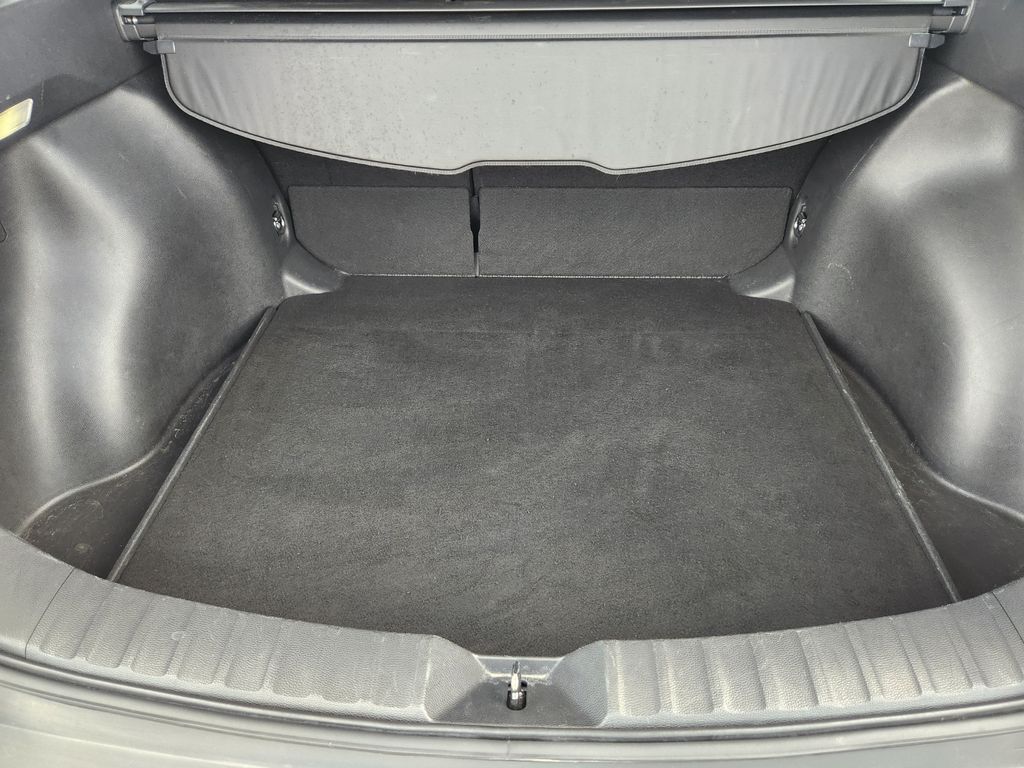 car-gallery-32