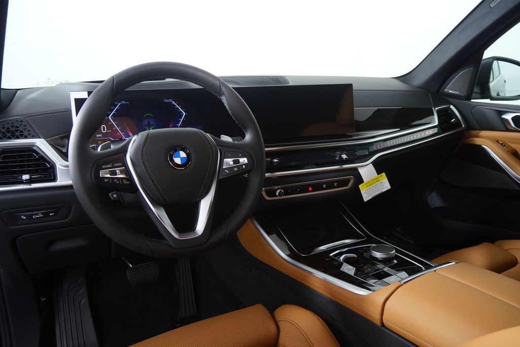 Thumbnail: 2026 BMW X5 - 18