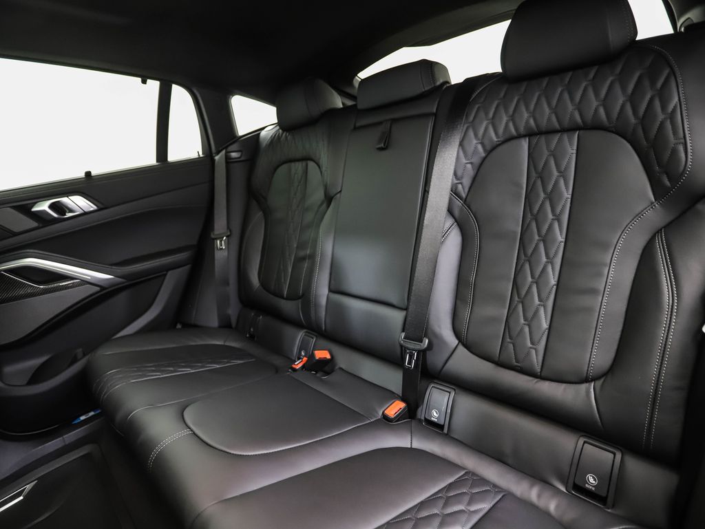 Thumbnail: 2026 BMW X6 - 24
