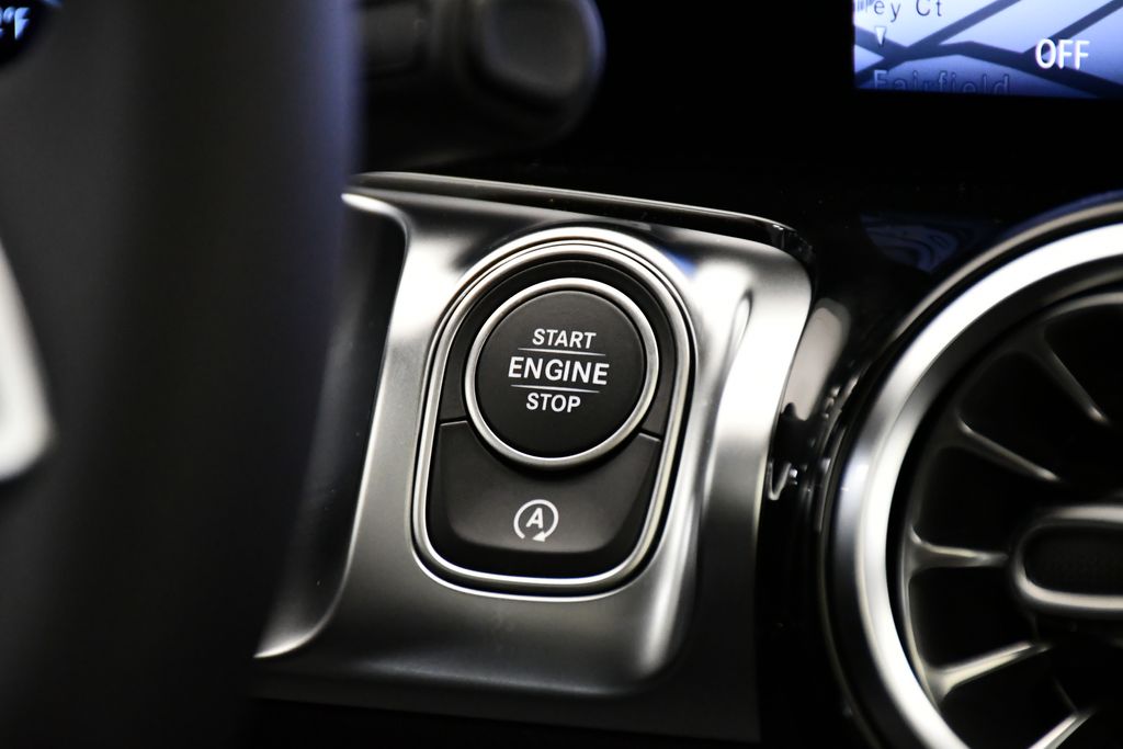 Thumbnail: 2026 Mercedes-Benz GLB - 28