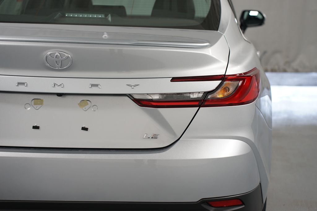 Thumbnail: 2026 Toyota Camry - 10