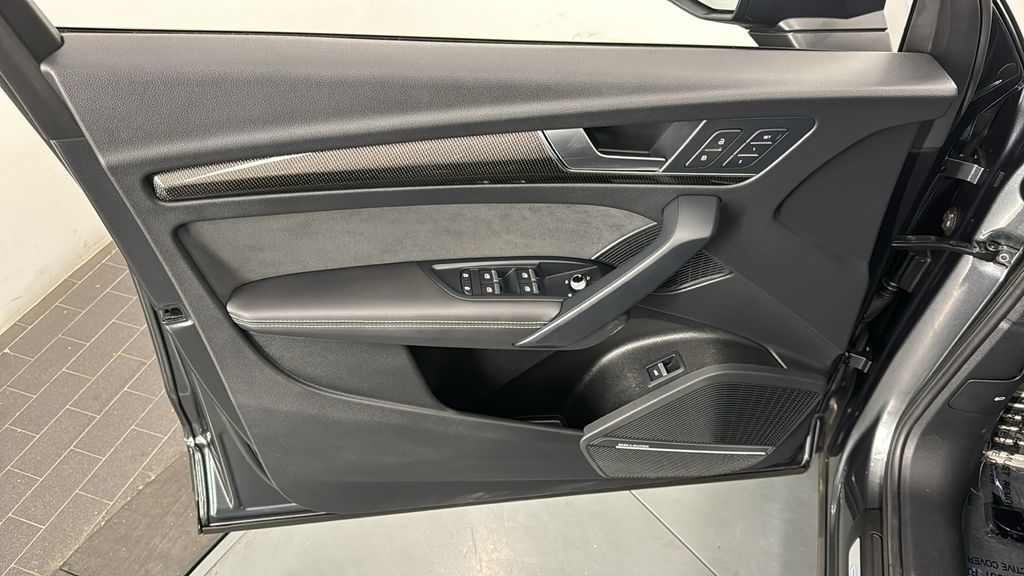 2022 Audi SQ5 Prestige 30