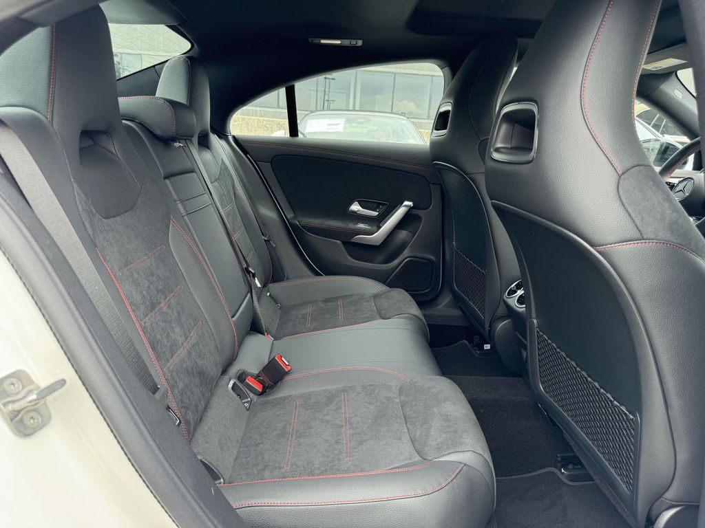 2025 Mercedes-Benz CLA 250 10