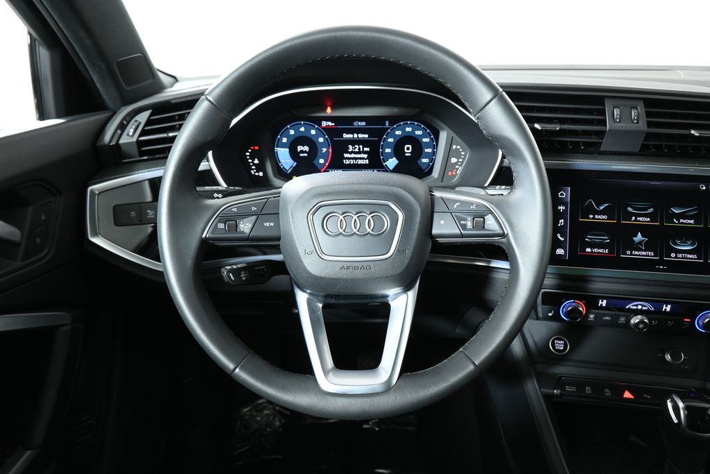 Thumbnail: 2025 Audi Q3 - 15