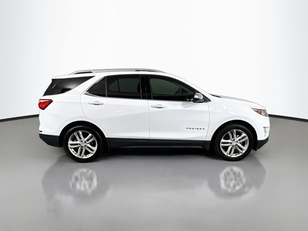 Thumbnail: 2018 Chevrolet Equinox - 4
