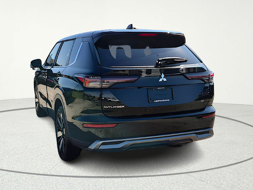 2026 Mitsubishi Outlander SE - 4