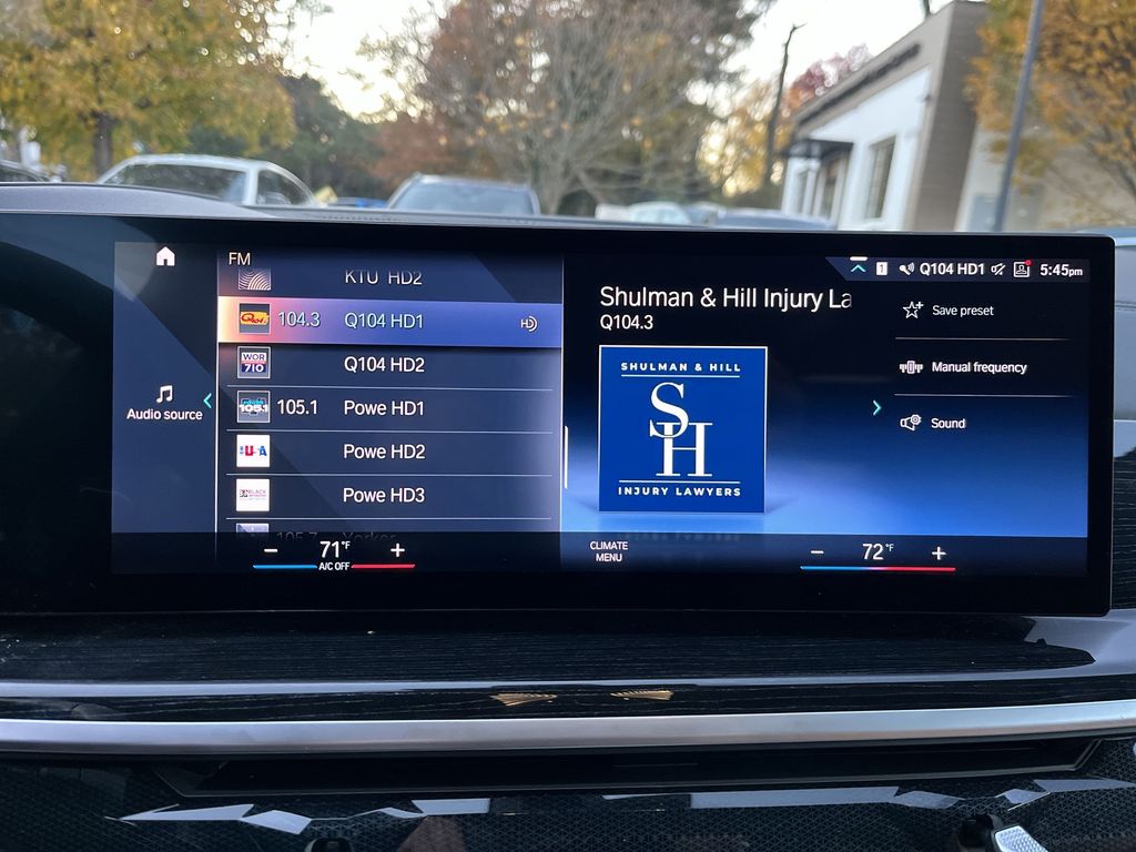 Thumbnail: 2023 BMW X7 - 16