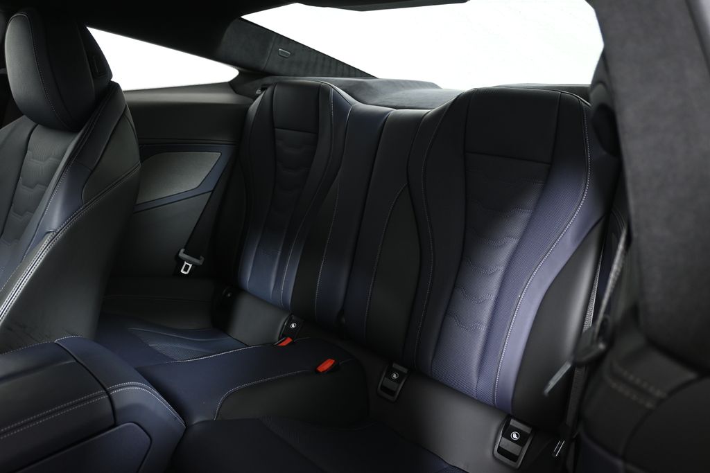 Thumbnail: 2023 BMW 8 Series - 5