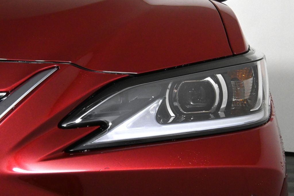 Thumbnail: 2025 Lexus ES - 11