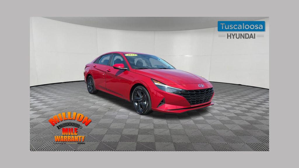 2022 Hyundai Elantra SEL FWD