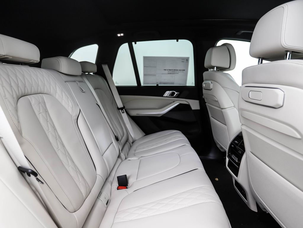 2026 BMW X5 xDrive40i 27