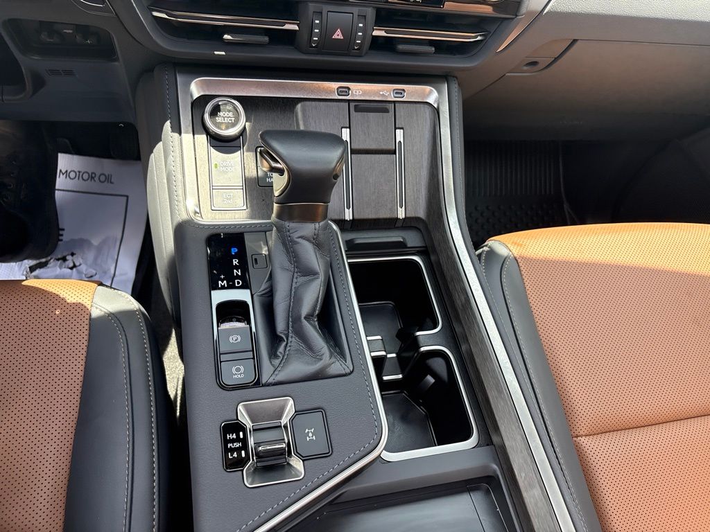 Thumbnail: 2026 Lexus GX - 16