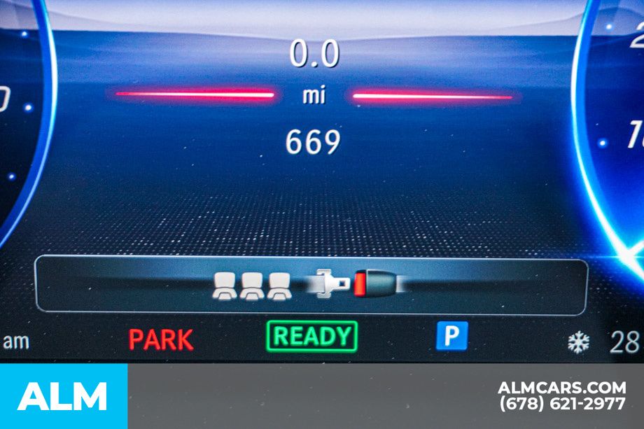 Used 2025 Gray Mercedes-Benz 350+ Sedan image 58